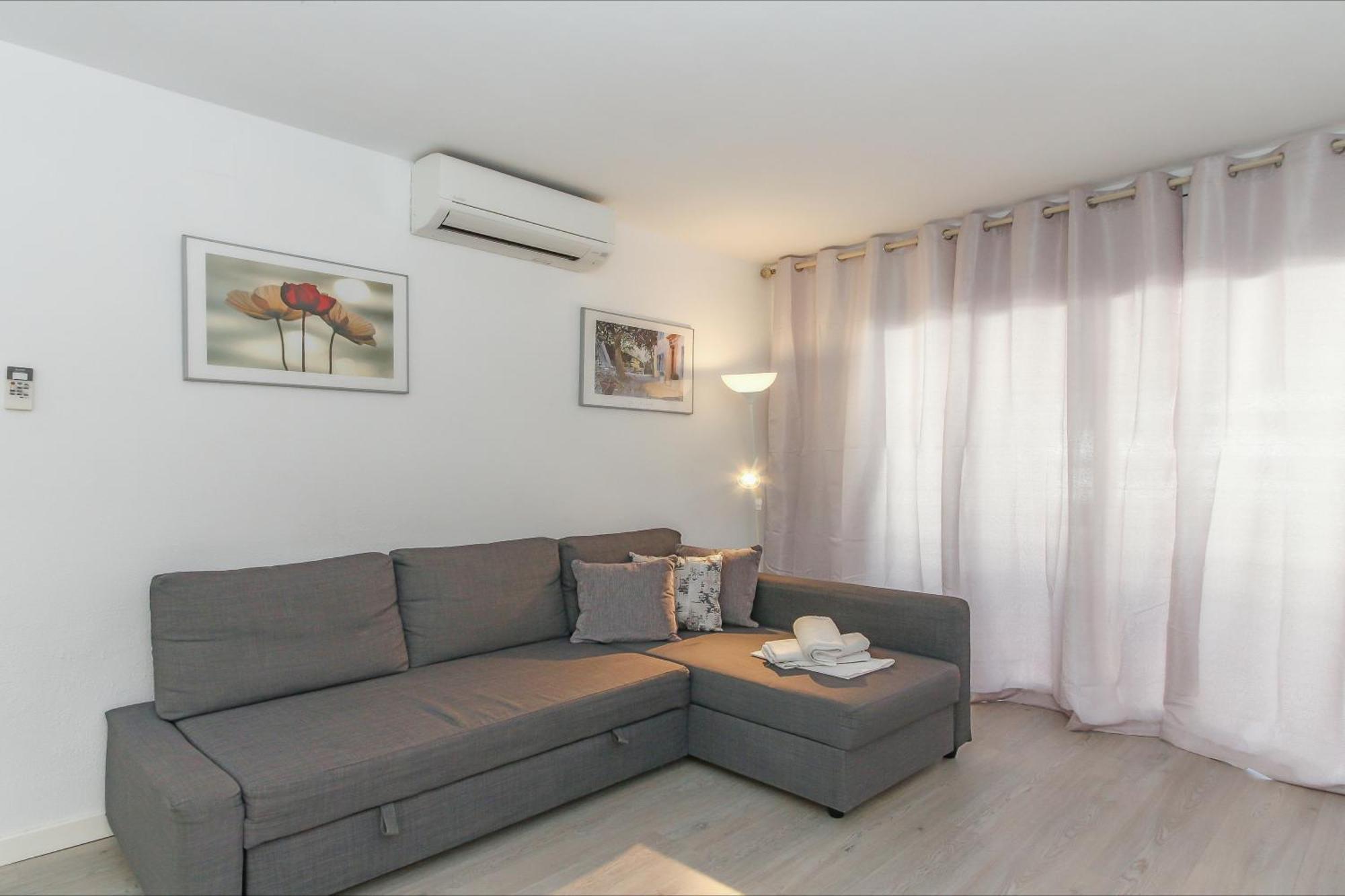 Apartment Alva Lloretholiday Lloret de Mar Zewnętrze zdjęcie